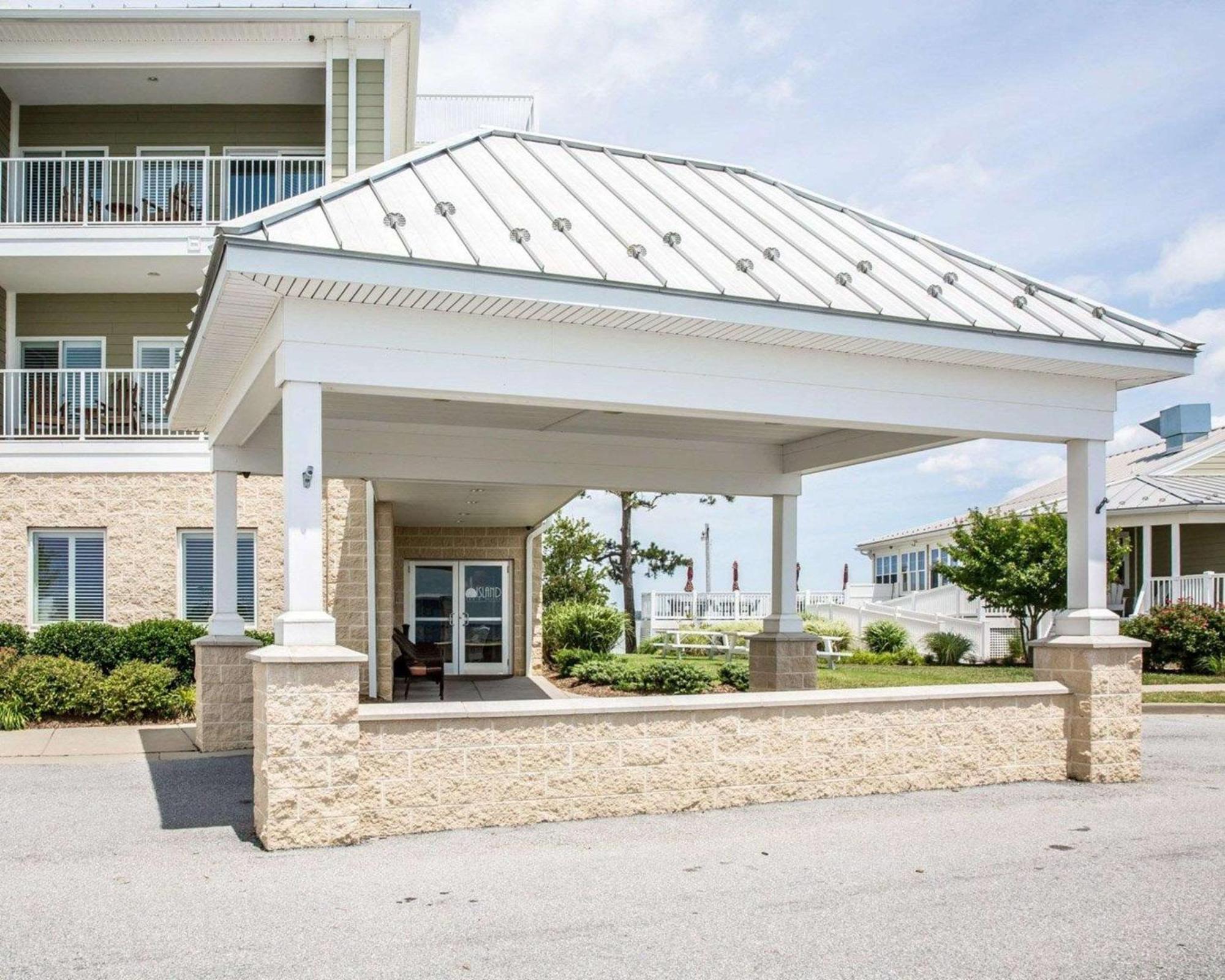 Island Inn & Suites, Ascend Hotel Collection Piney Point Exteriér fotografie