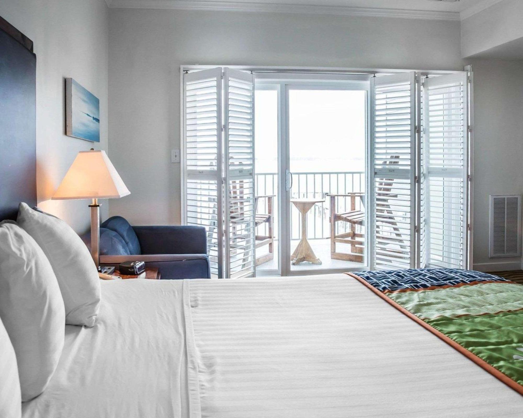Island Inn & Suites, Ascend Hotel Collection Piney Point Exteriér fotografie