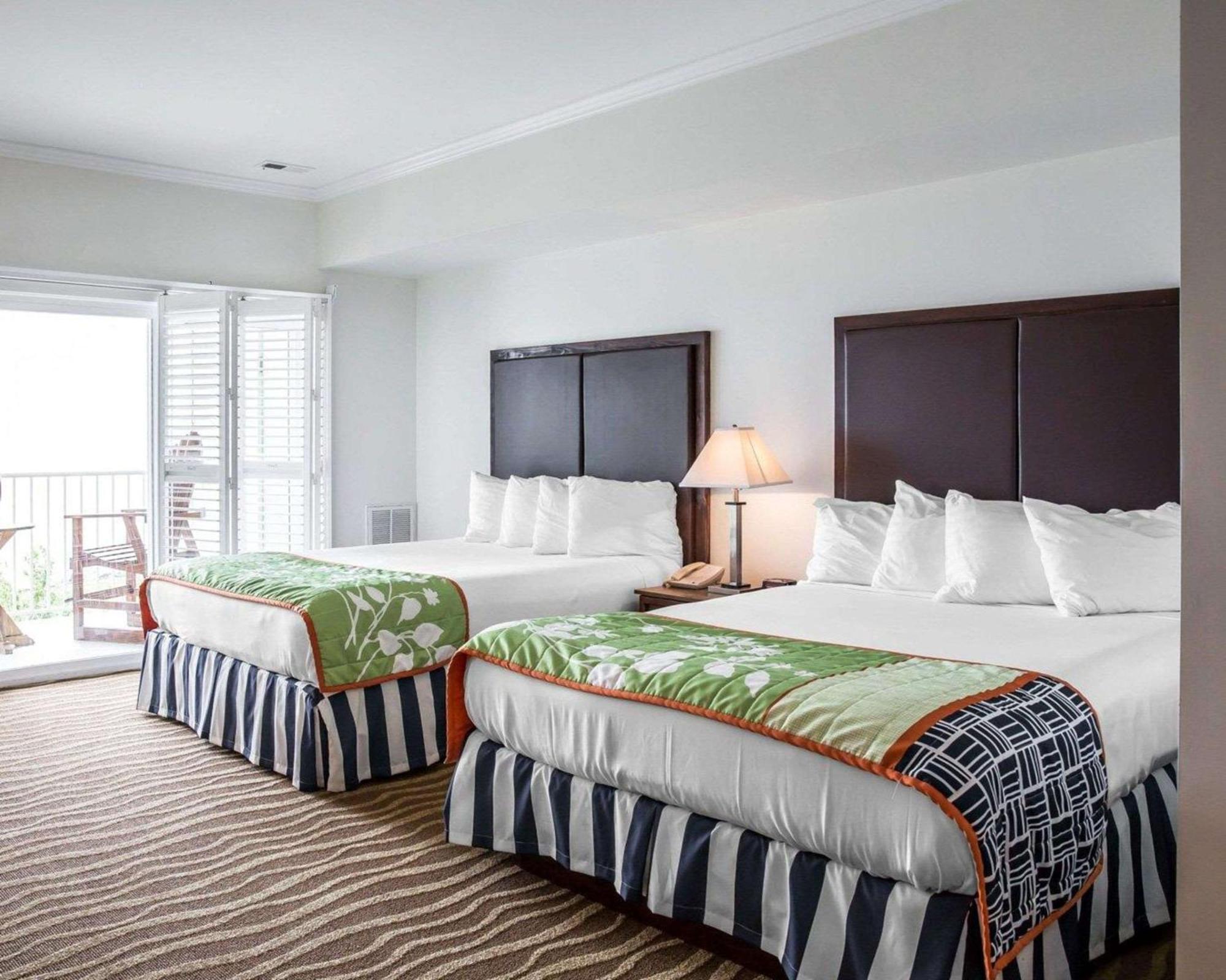 Island Inn & Suites, Ascend Hotel Collection Piney Point Exteriér fotografie